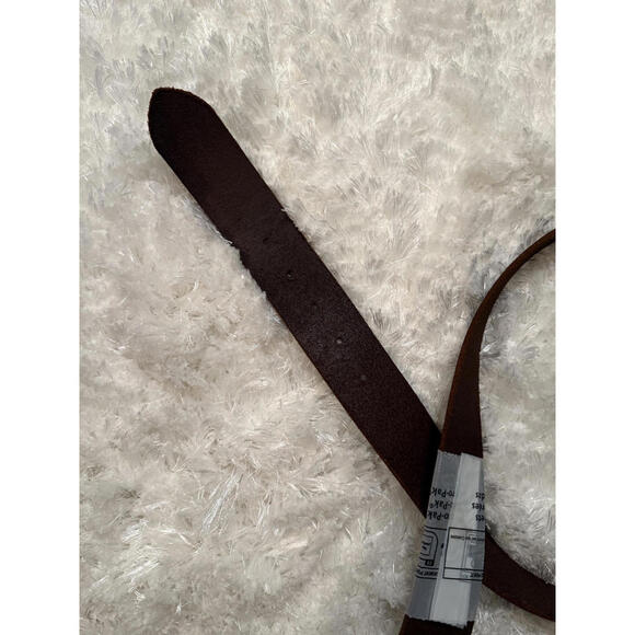 NWT! Frye Flat Leather Belt Size Large - Picture 6 of 9